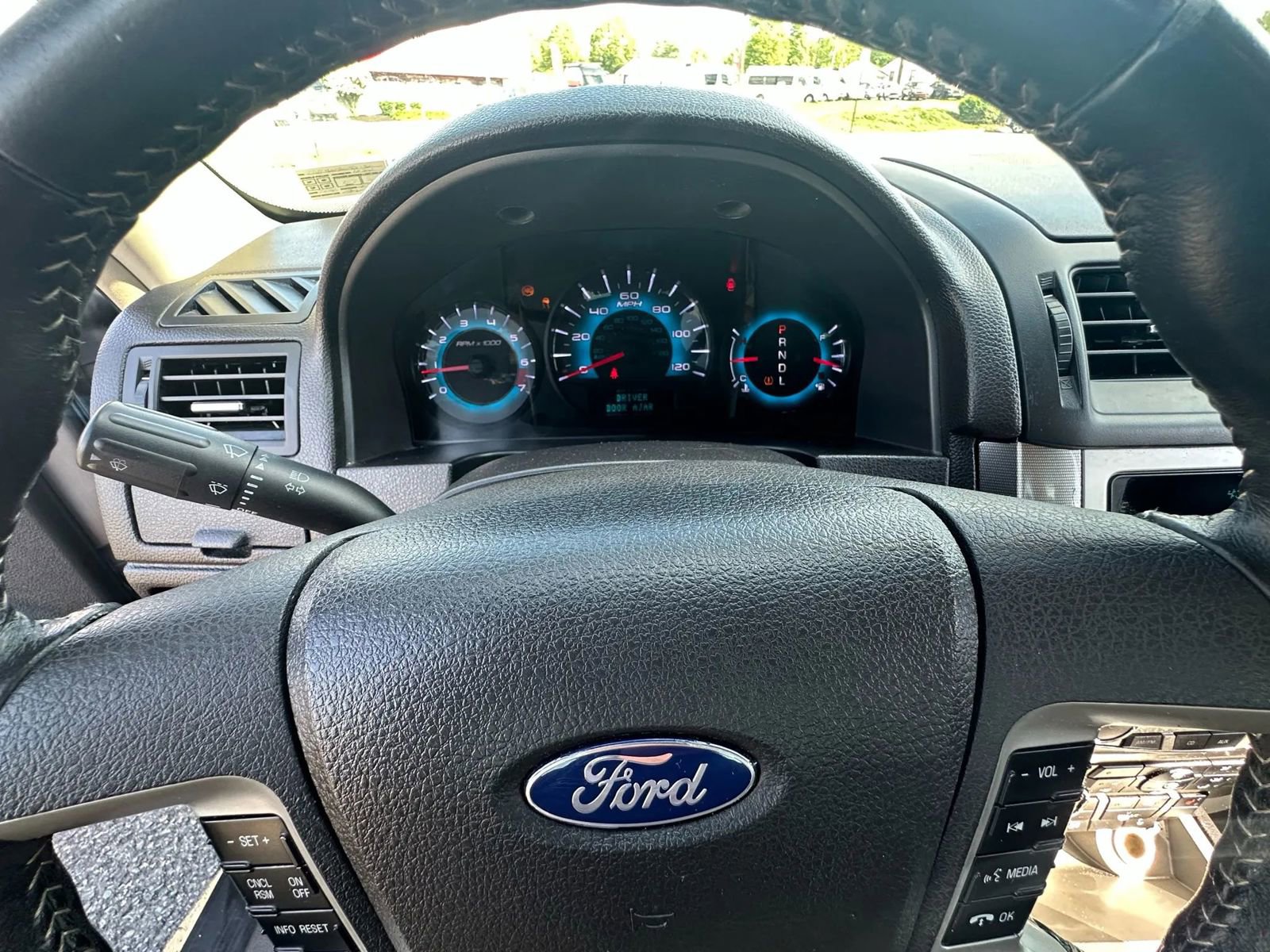 Used 2011 Ford Fusion SEL w/ 301A Rapid Spec Order Code image 11