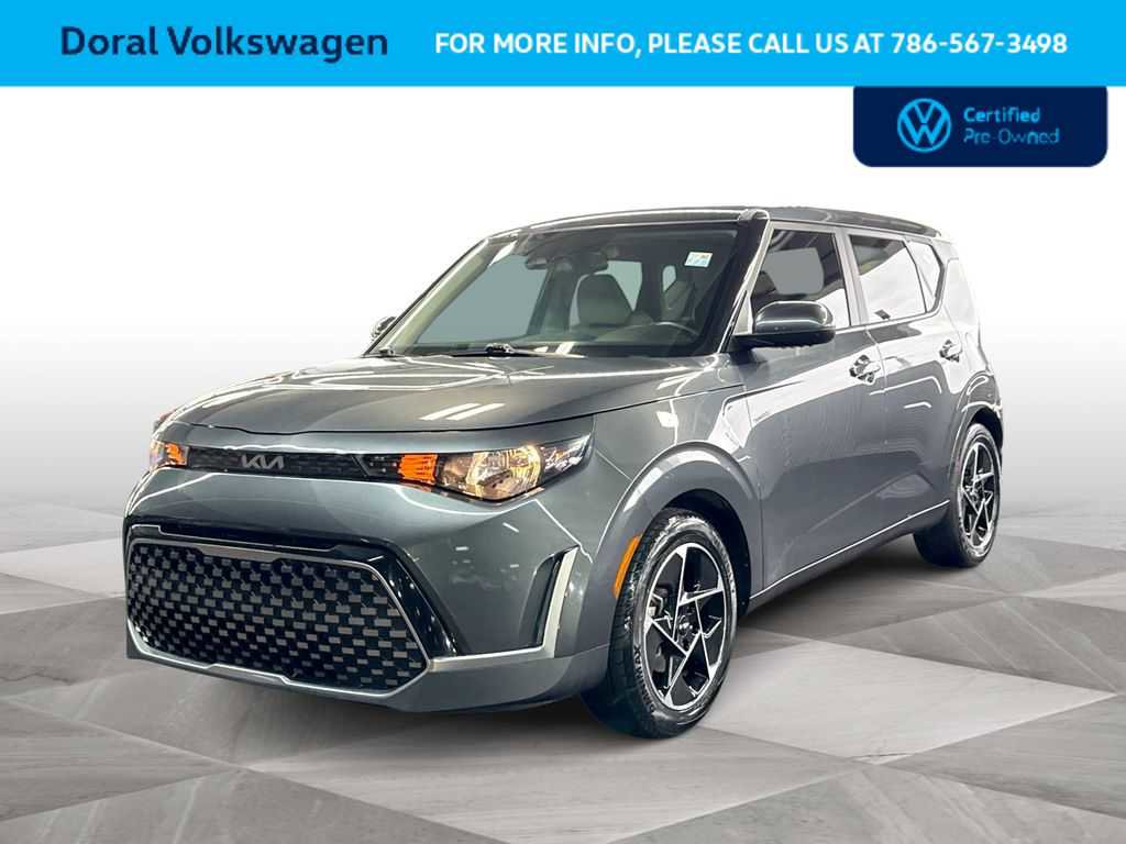 Used 2023 Kia Soul EX FWD image 1