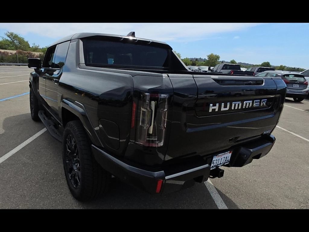 Used 2024 GMC Hummer EV 2X AWD/4WD image 9