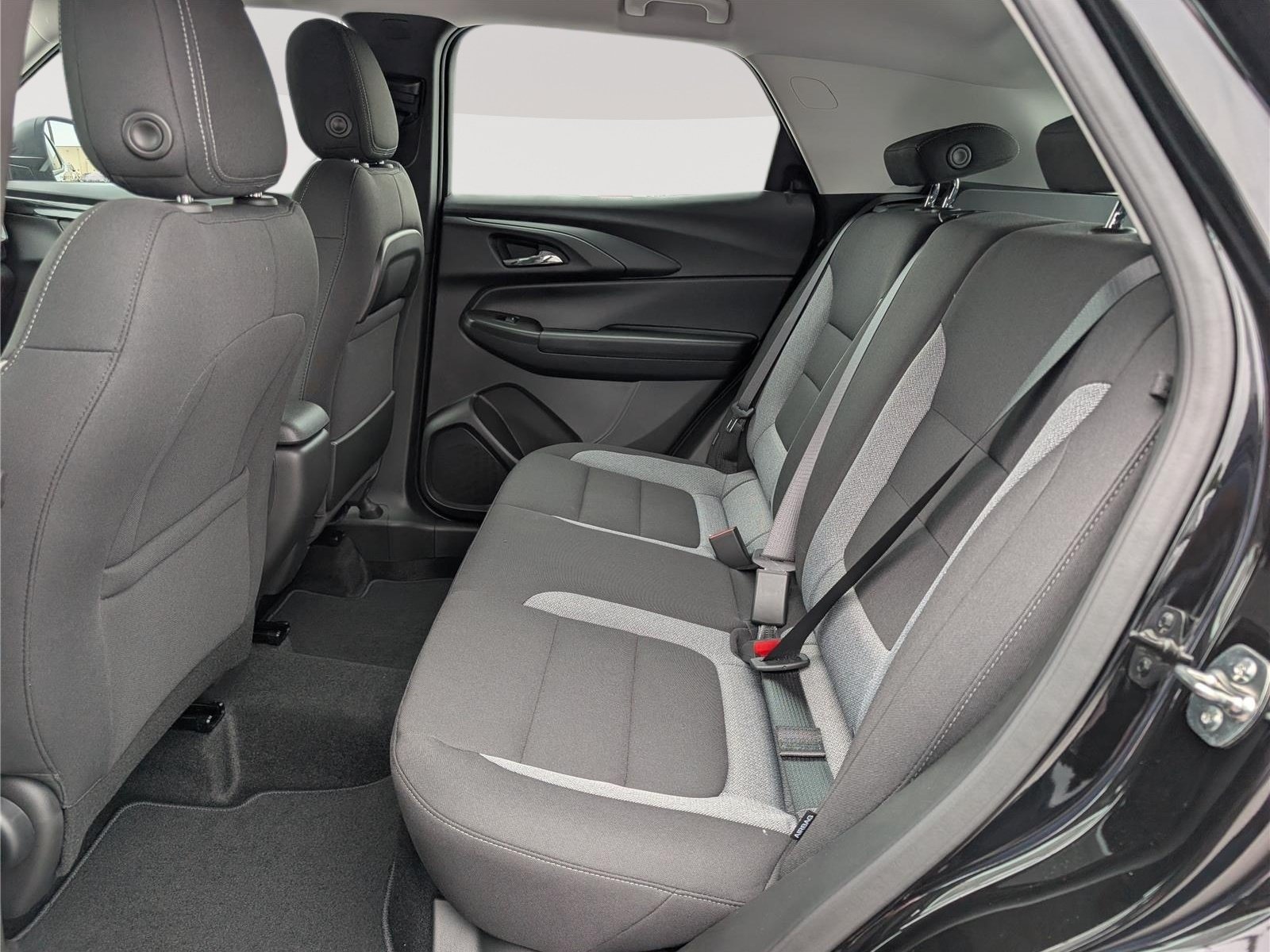 New 2026 Chevrolet TrailBlazer LS AWD/4WD image 10