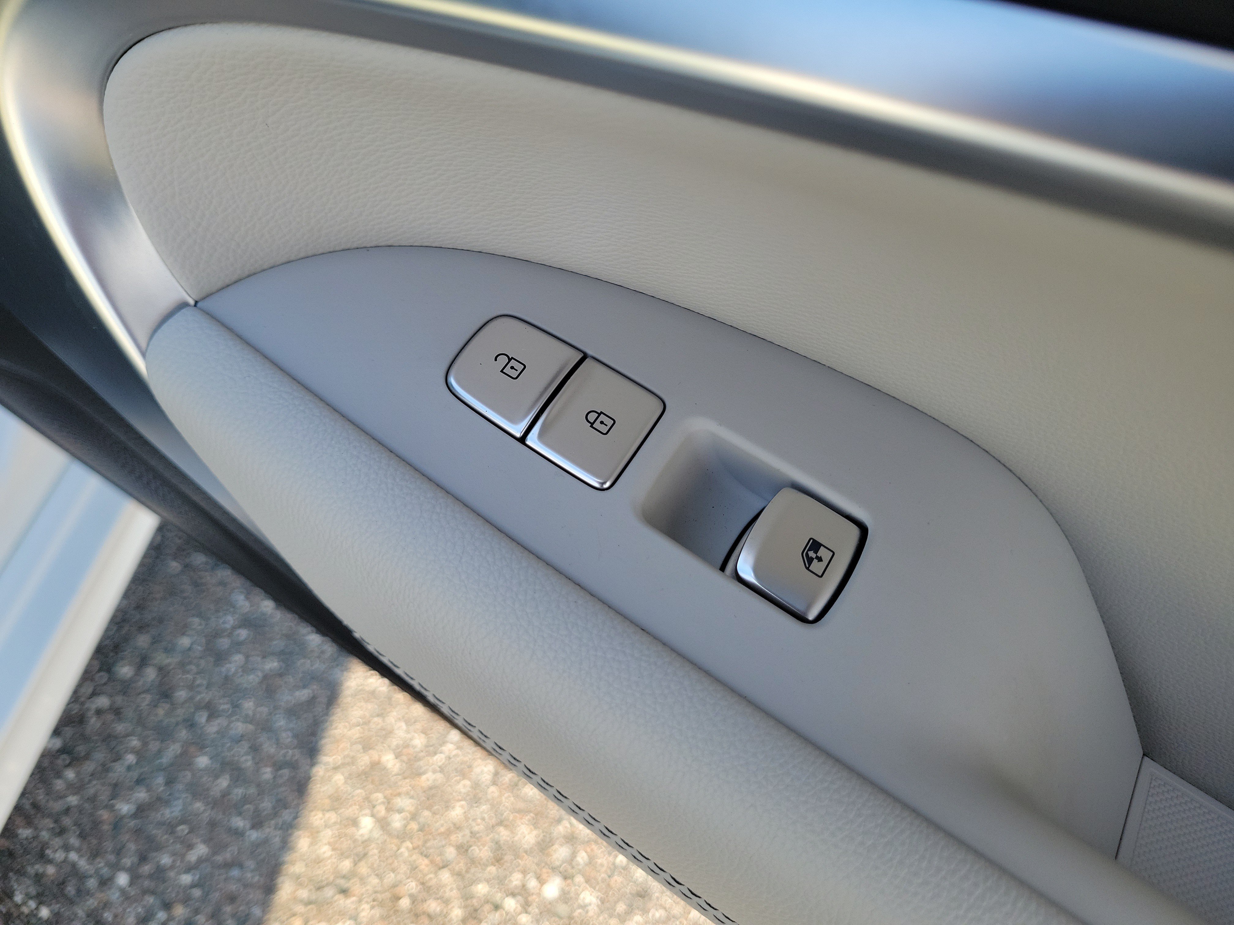 Used 2024 Genesis G70 2.5T AWD/4WD image 9