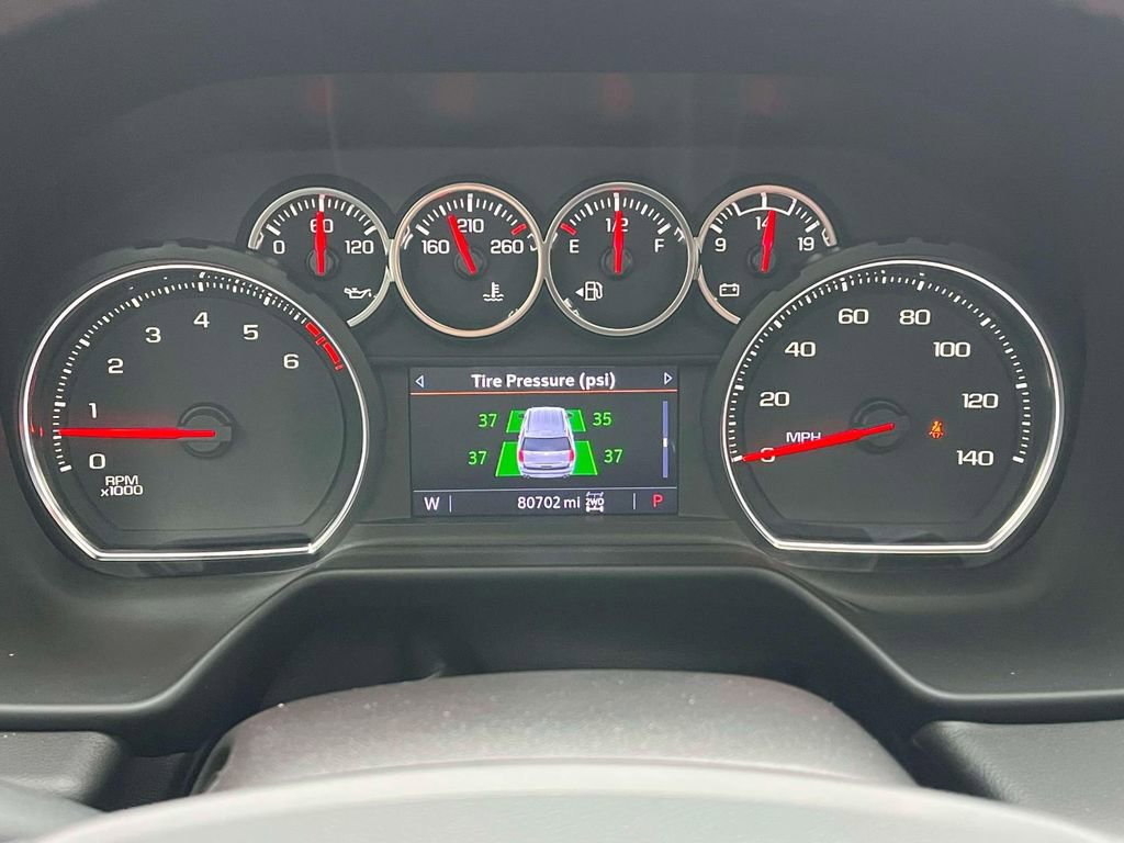 Used 2021 Chevrolet Suburban RST image 39