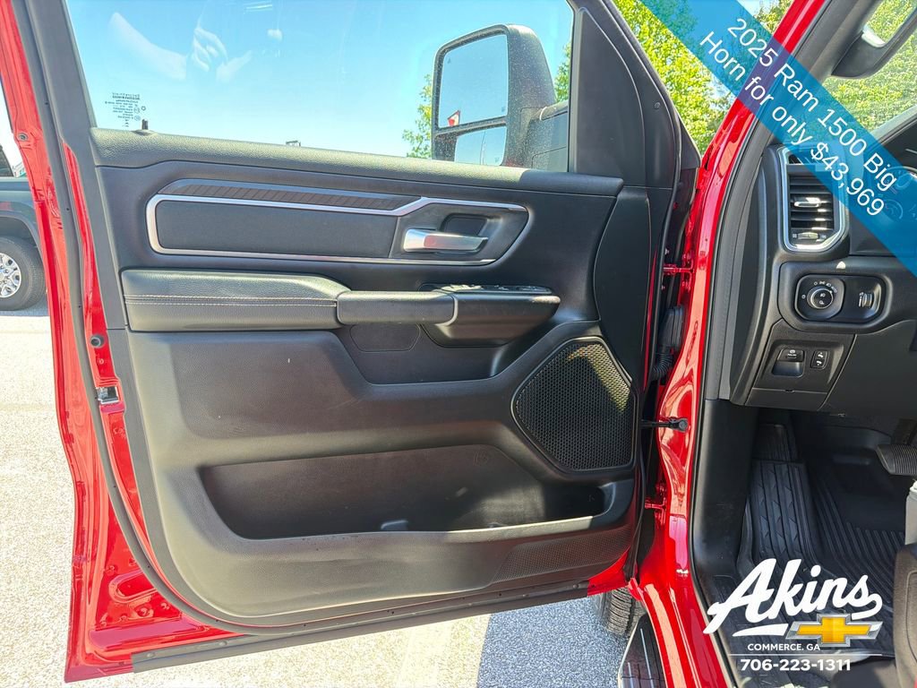 Used 2025 RAM 1500 Big Horn AWD/4WD image 17