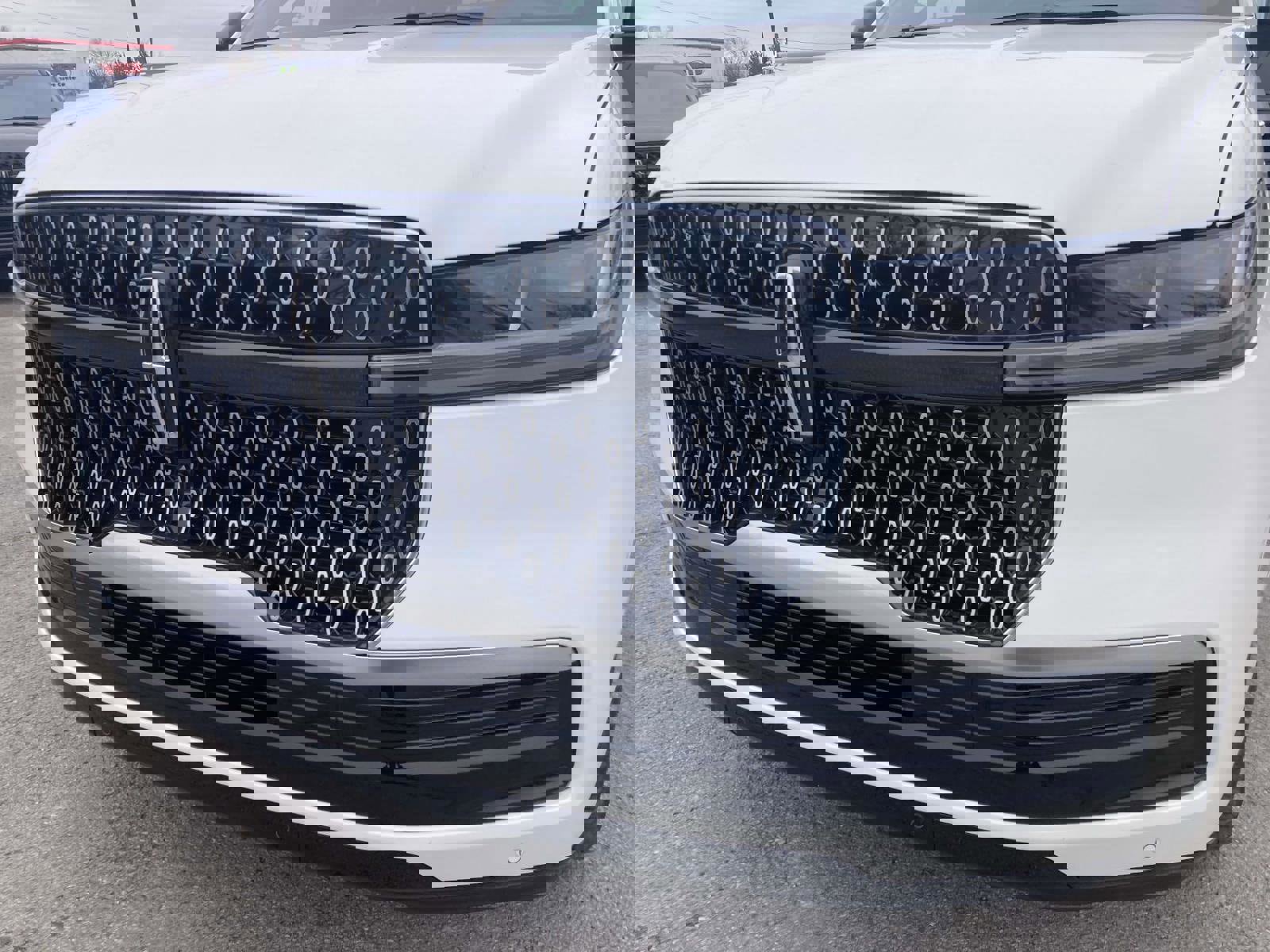 New 2025 Lincoln Navigator Reserve image 10