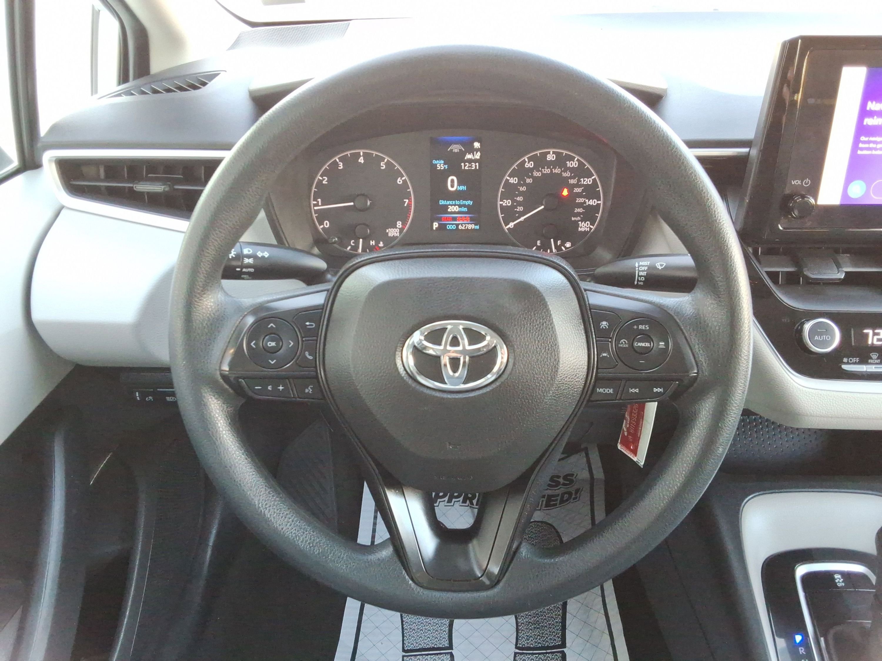 Used 2023 Toyota Corolla LE image 14