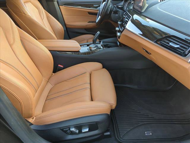 Used 2019 BMW 540i image 21