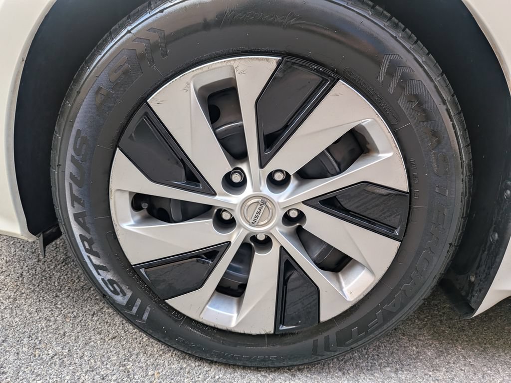 Used 2020 Nissan Altima 2.5 S FWD image 40