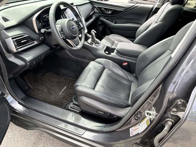 Used 2020 Subaru Outback Limited image 12