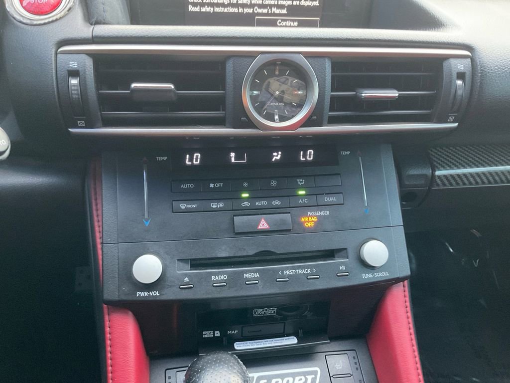 Used 2015 Lexus RC F image 21