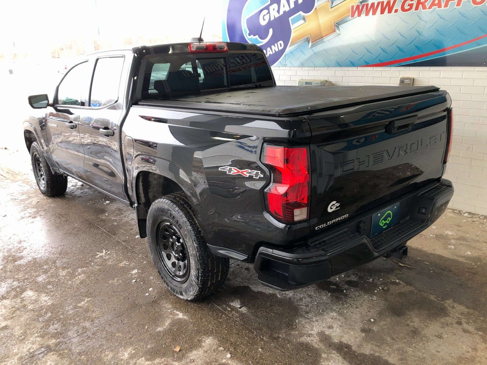 Certified 2024 Chevrolet Colorado W/T w/ WT Convenience Package II image 6