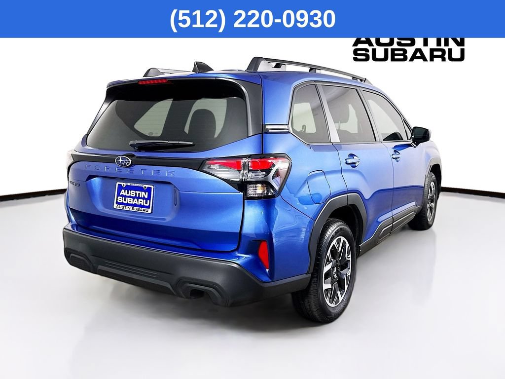 Used 2026 Subaru Forester Premium AWD/4WD image 8