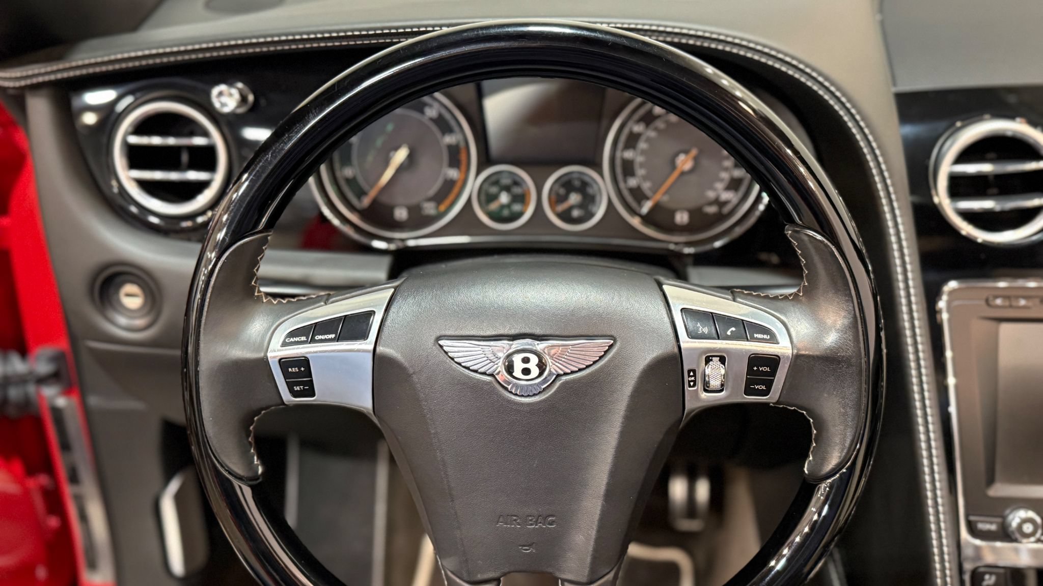 Used 2015 Bentley Continental GT AWD/4WD image 54