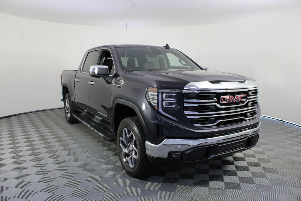 Used 2025 GMC Sierra 1500 SLT w/ SLT Premium Package AWD/4WD image 29
