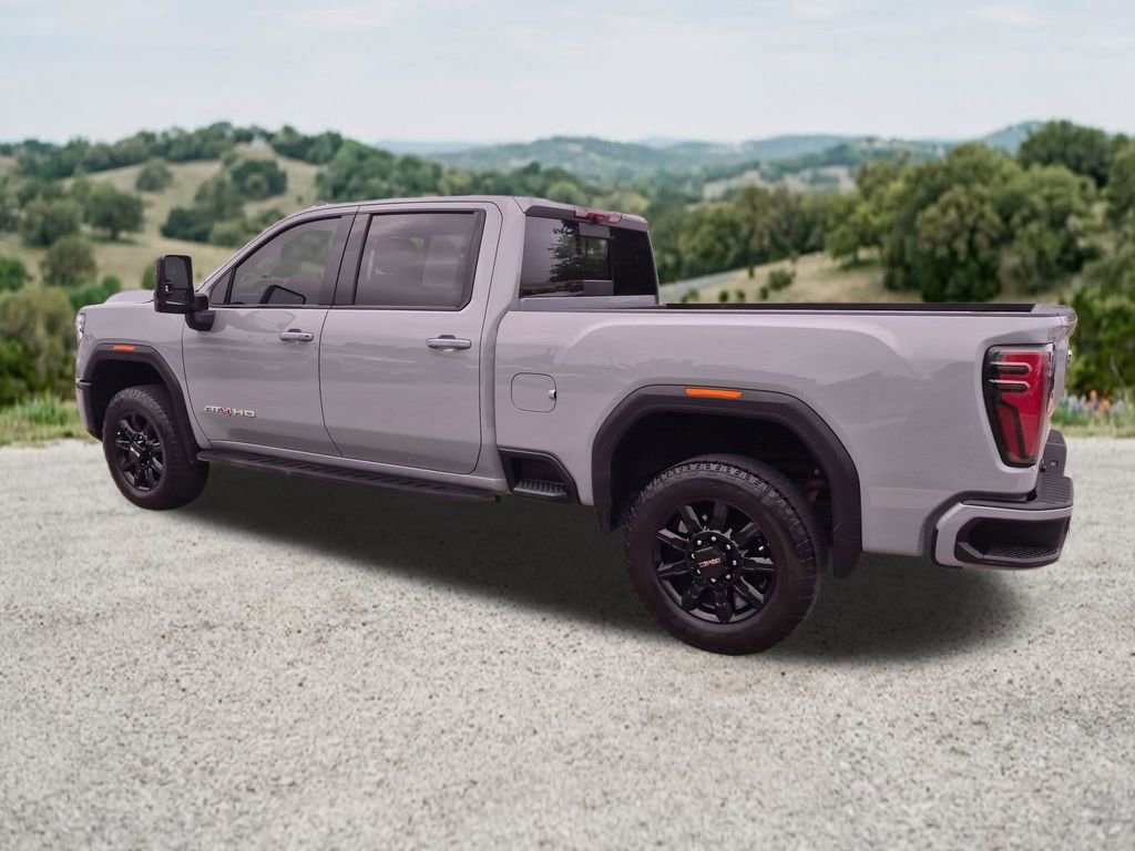 Used 2025 GMC Sierra 2500 AT4 w/ AT4 Premium Plus Package AWD/4WD image 7