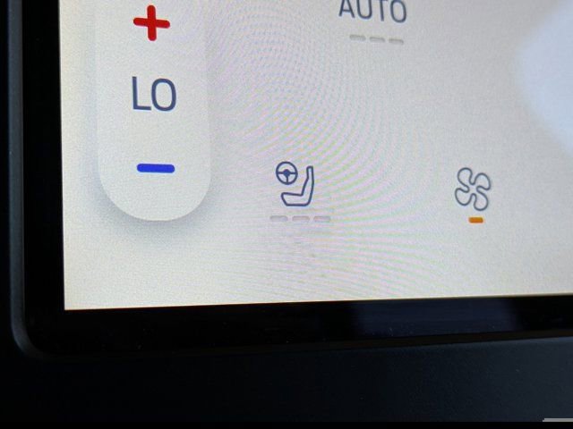 Certified 2024 Ford Edge SEL w/ Convenience Package image 28