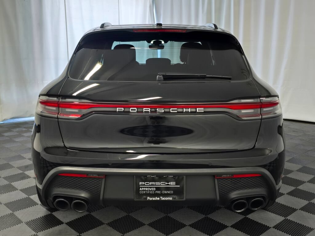 Certified 2026 Porsche Macan AWD/4WD image 6