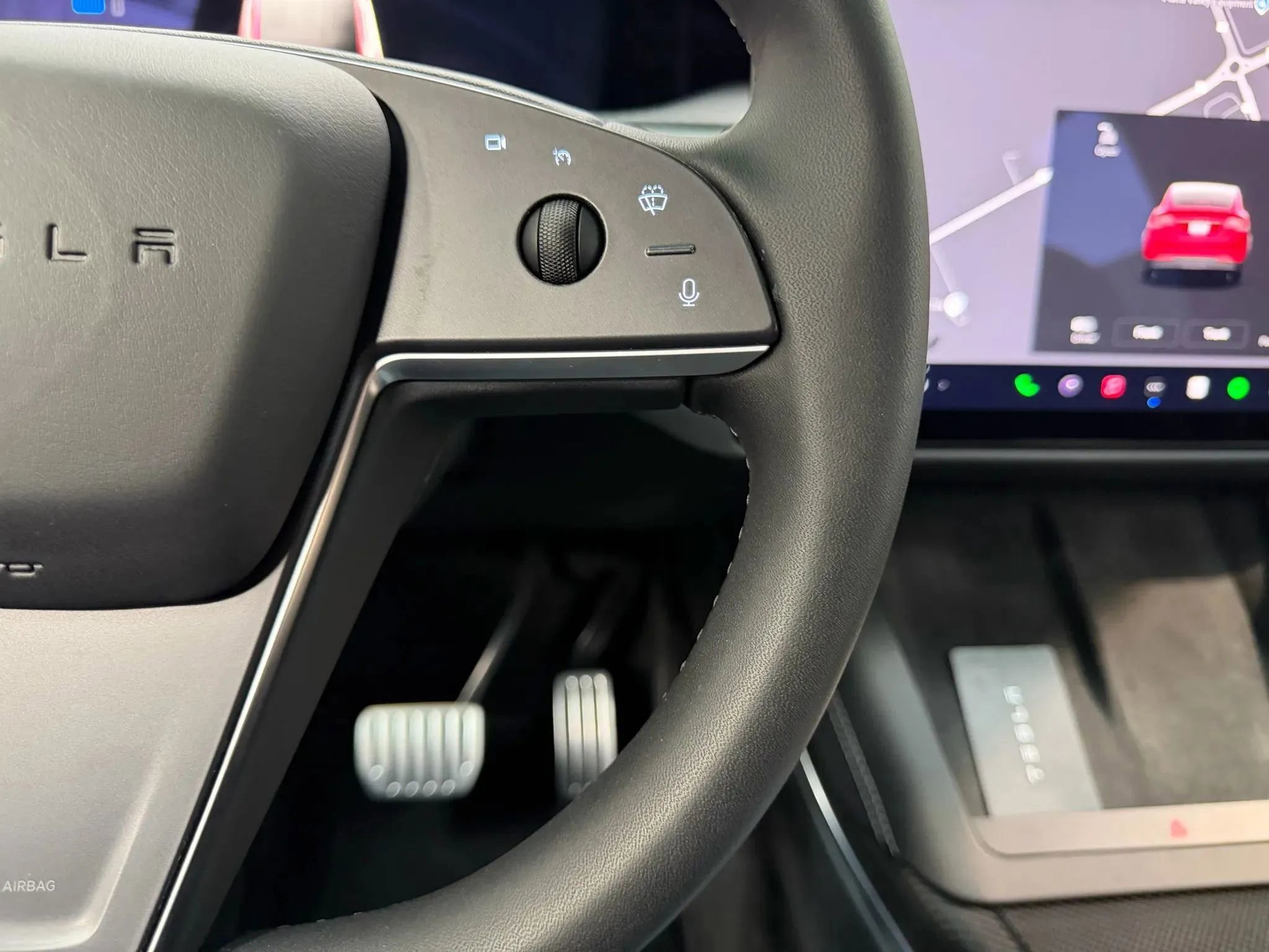 Used 2024 Tesla Model X Plaid image 29