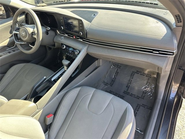 Used 2022 Hyundai Elantra SEL w/ Cargo Package image 26