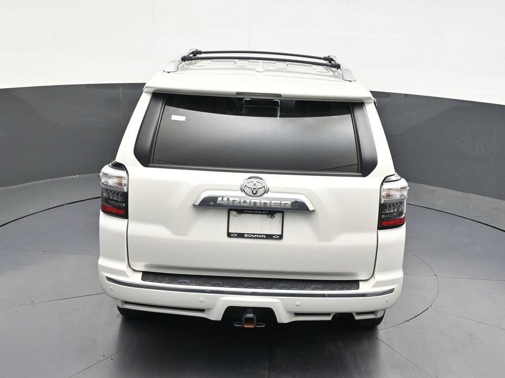 Used 2023 Toyota 4Runner Limited AWD/4WD image 18