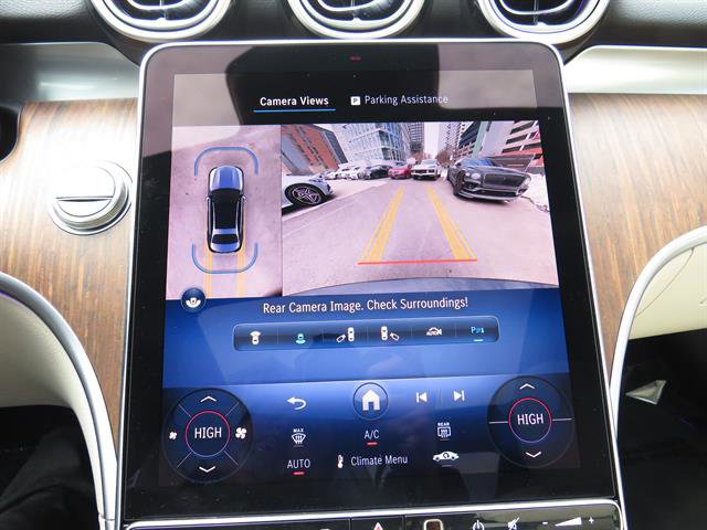 Used 2025 Mercedes-Benz C 300 4MATIC Sedan image 15