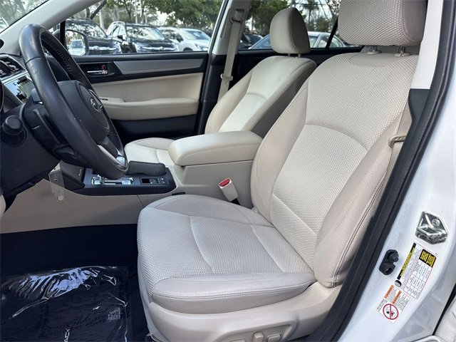 Used 2018 Subaru Outback 2.5i Premium image 11