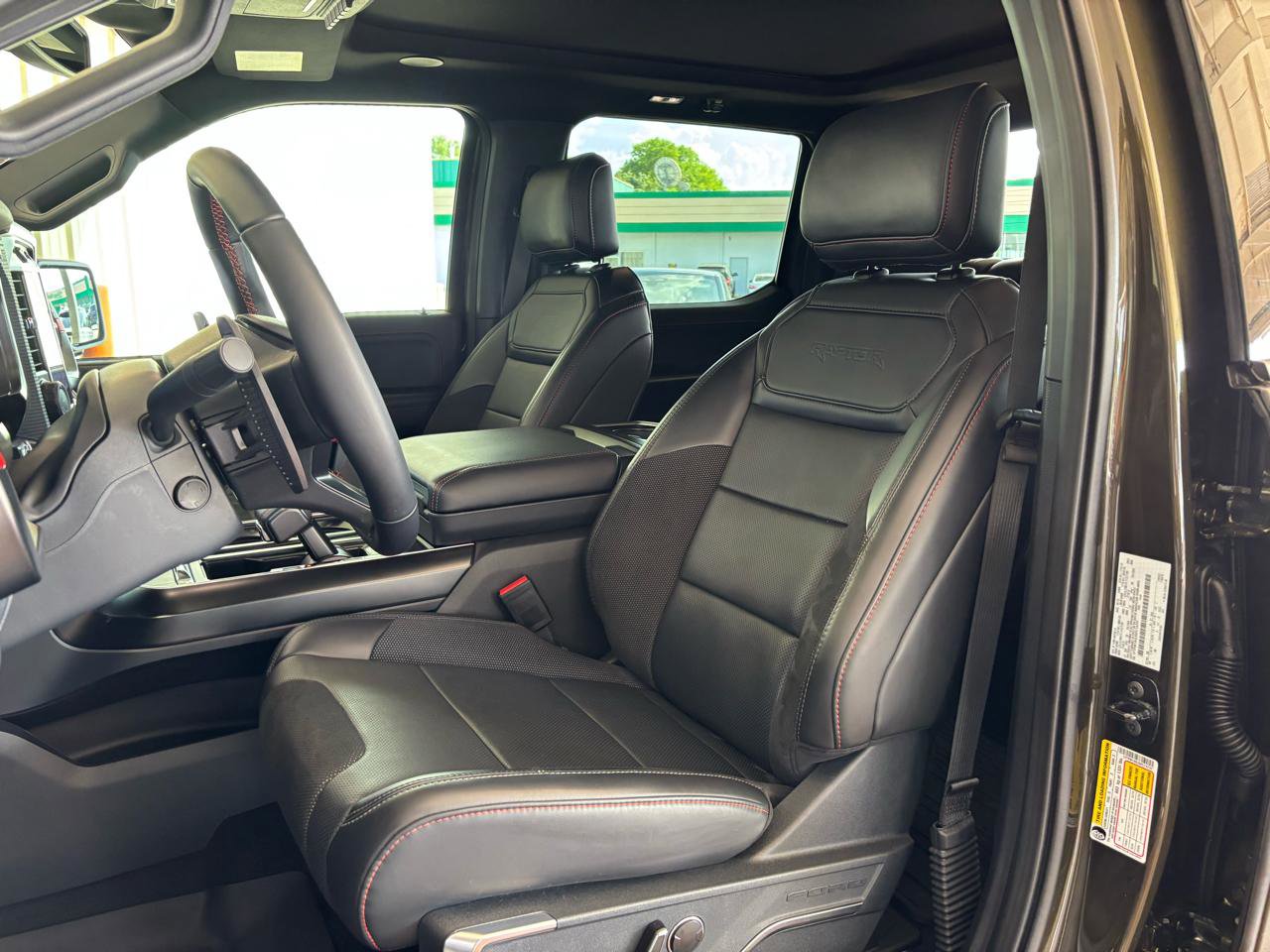 Used 2025 Ford F150 Raptor image 18