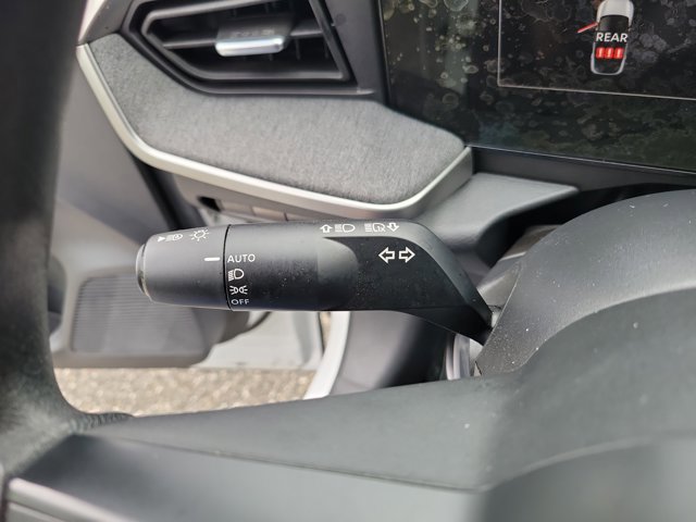 Used 2025 Nissan Kicks SV FWD image 23