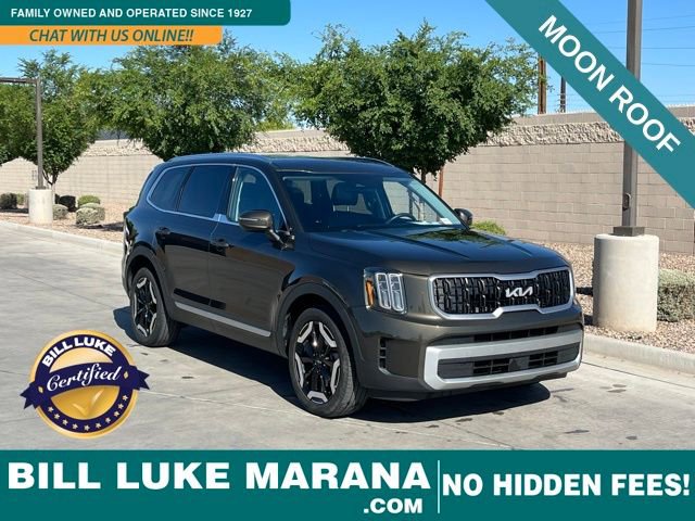 Used 2023 Kia Telluride EX w/ EX Captain's Chair Package image 1