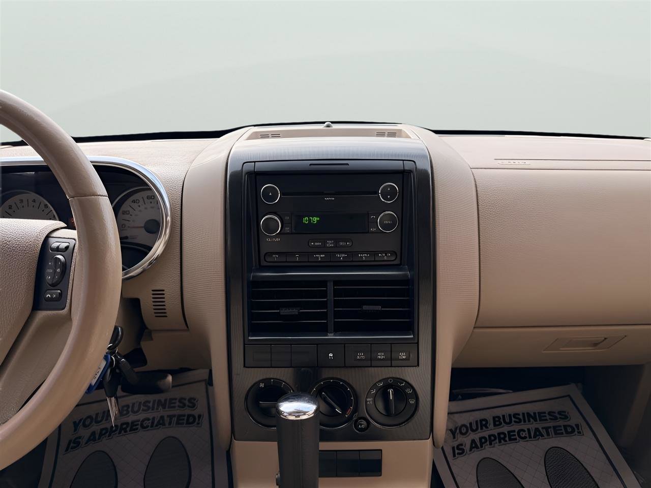 Used 2009 Ford Explorer Sport Trac XLT image 20