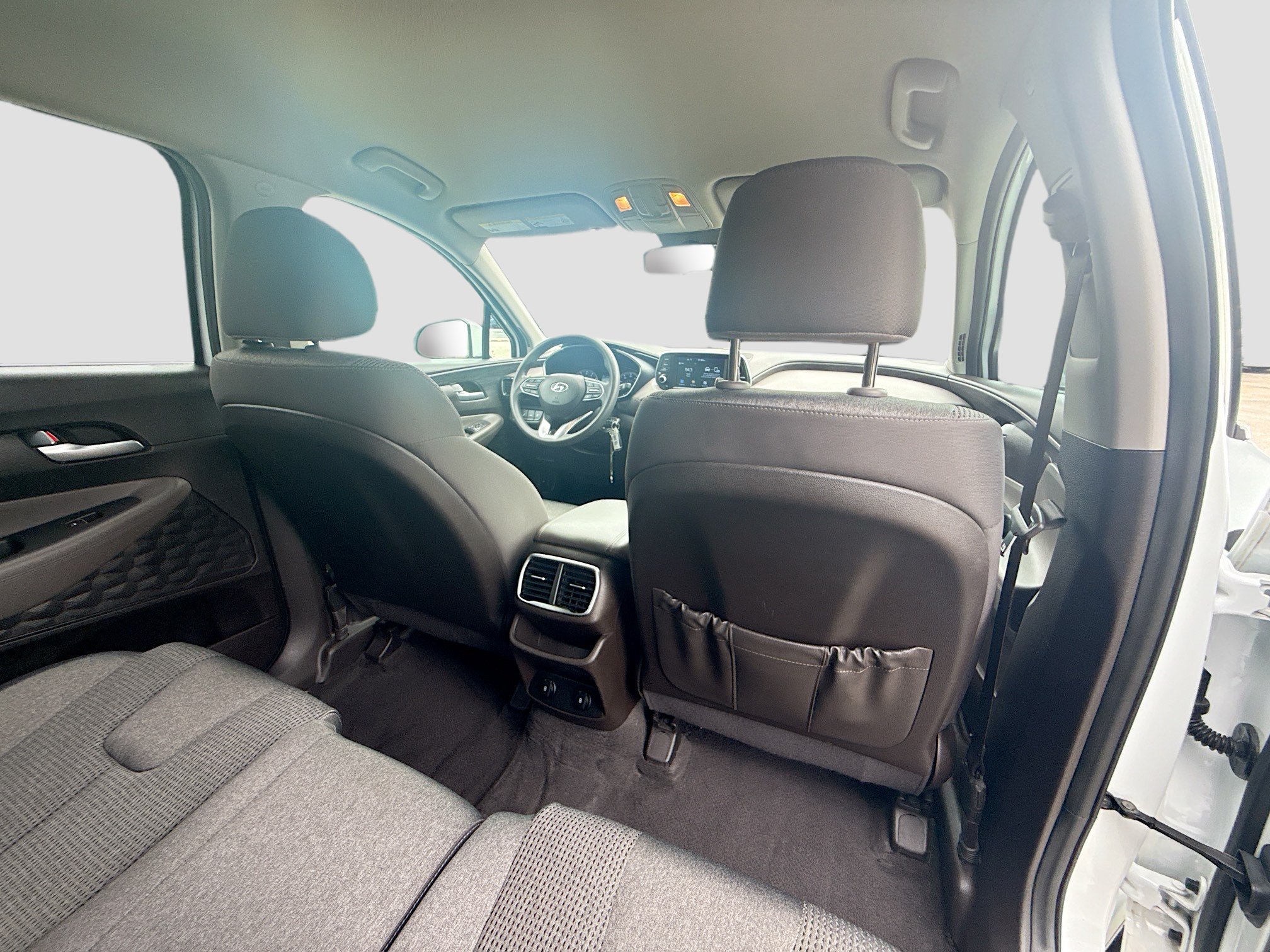 Used 2019 Hyundai Santa Fe SE FWD image 27