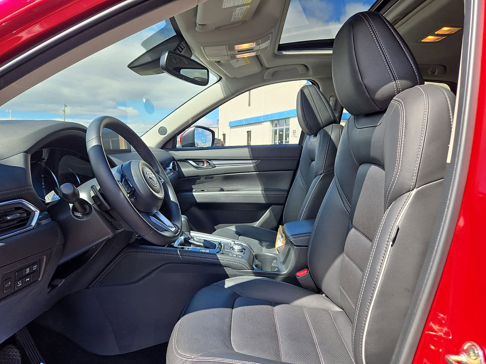 Used 2025 MAZDA CX-5 AWD 2.5 S w/ Premium Plus Pkg image 14
