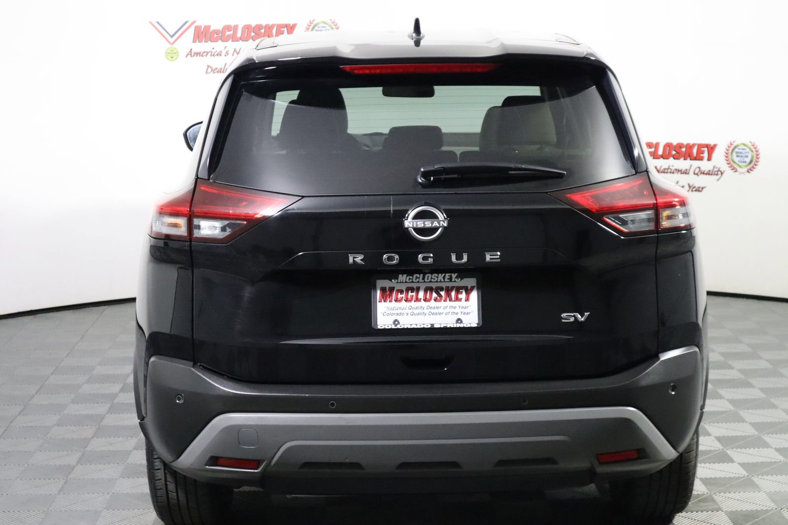 Used 2023 Nissan Rogue SV FWD image 7