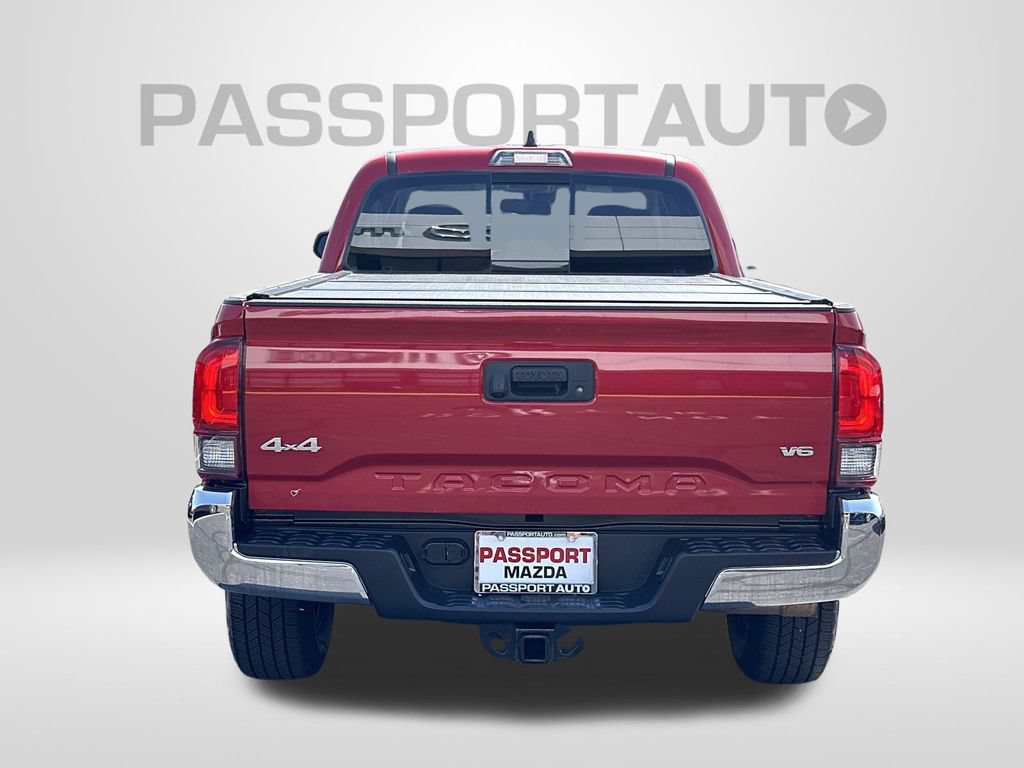 Used 2020 Toyota Tacoma SR5 AWD/4WD image 3