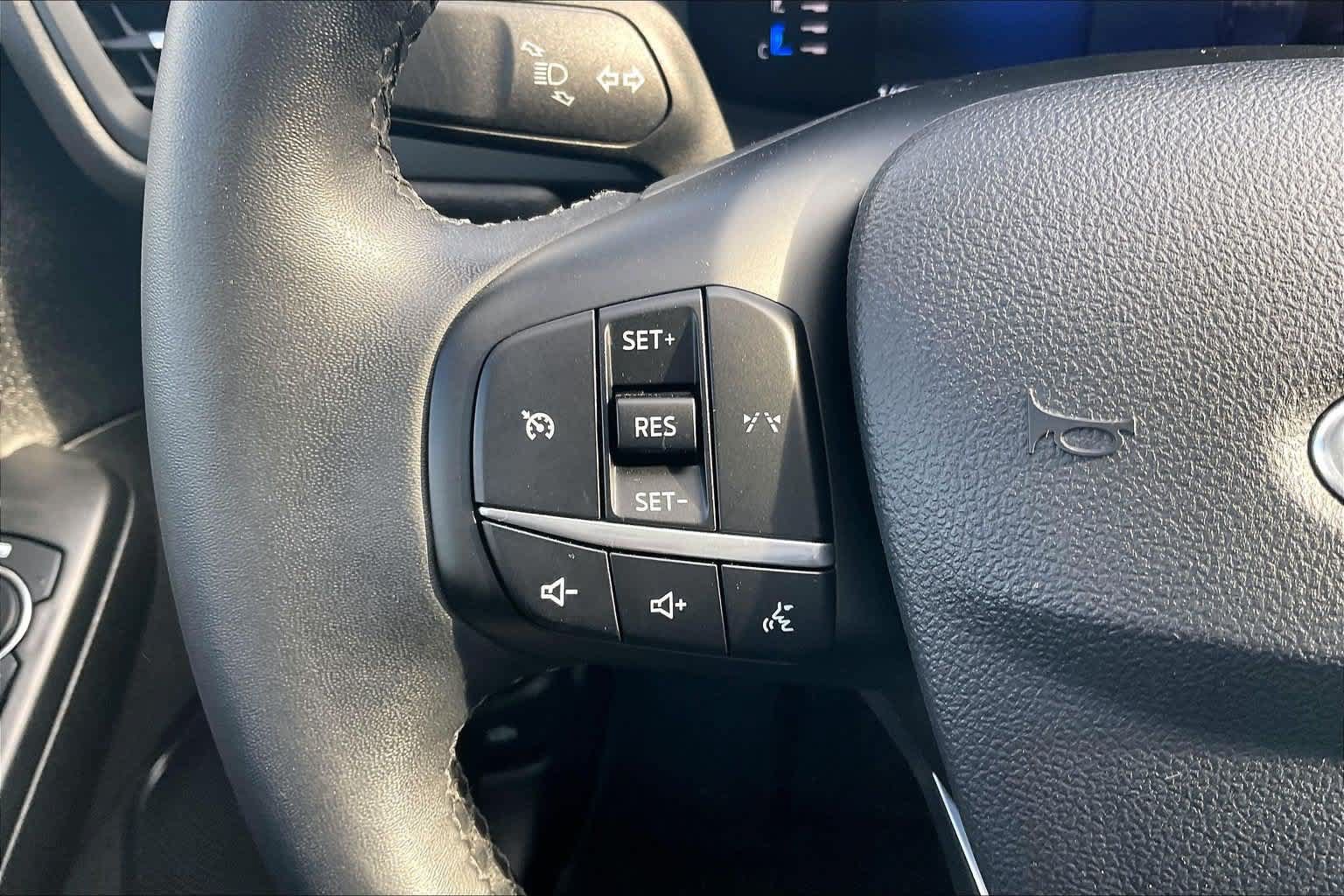 Used 2024 Ford Escape Active FWD image 22