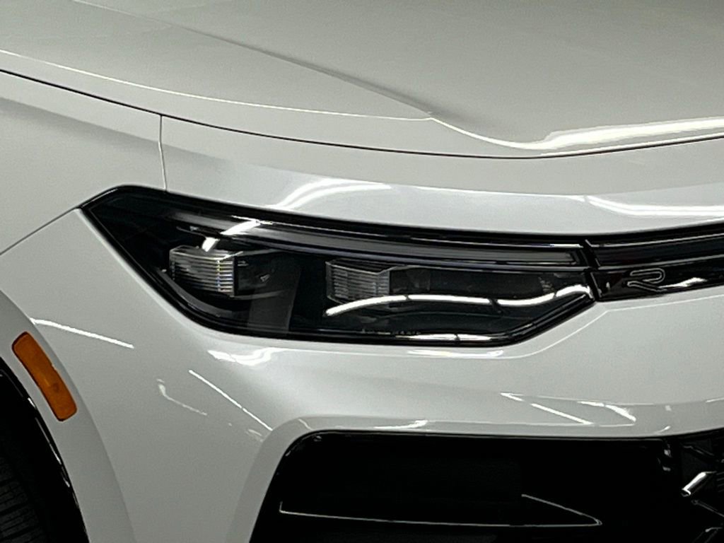 New 2025 Volkswagen Tiguan SE R-Line image 44