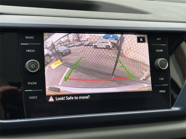 Certified 2022 Volkswagen Taos SE w/ Panoramic Sunroof Package image 24