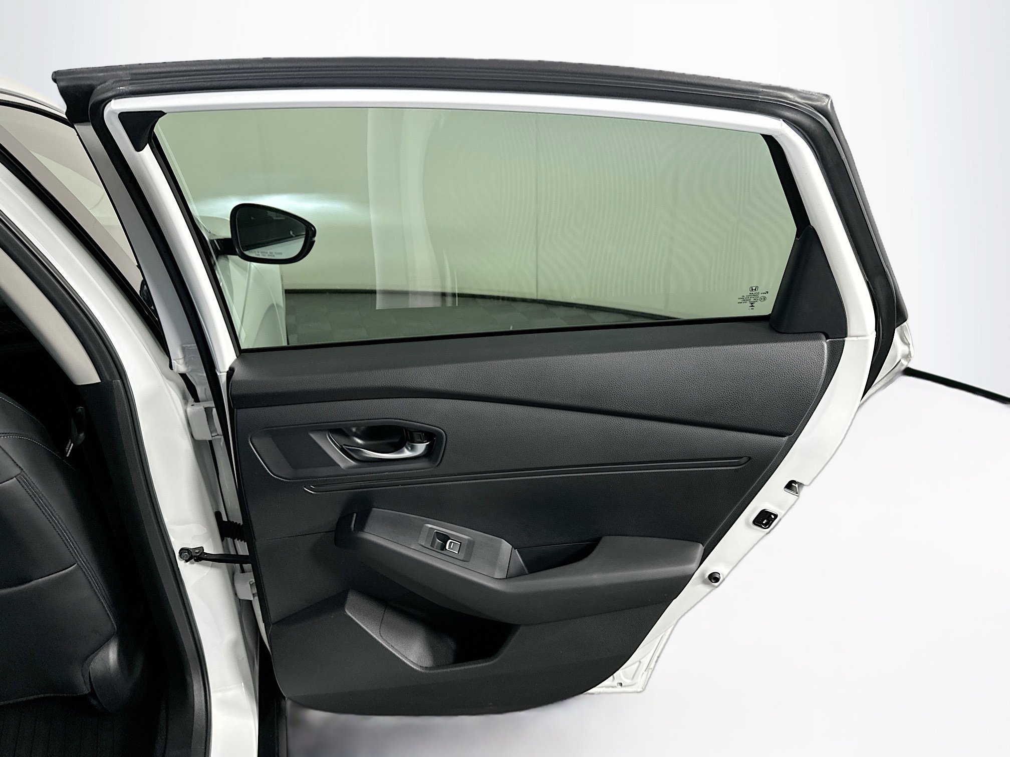 Used 2025 Honda Accord EX-L image 28