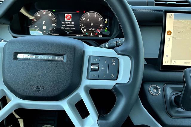 Used 2025 Land Rover Defender 110 X-Dynamic SE image 12