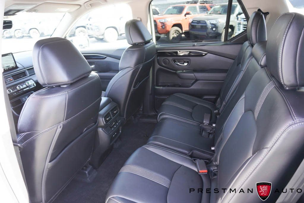 Used 2025 Honda Pilot Touring image 47