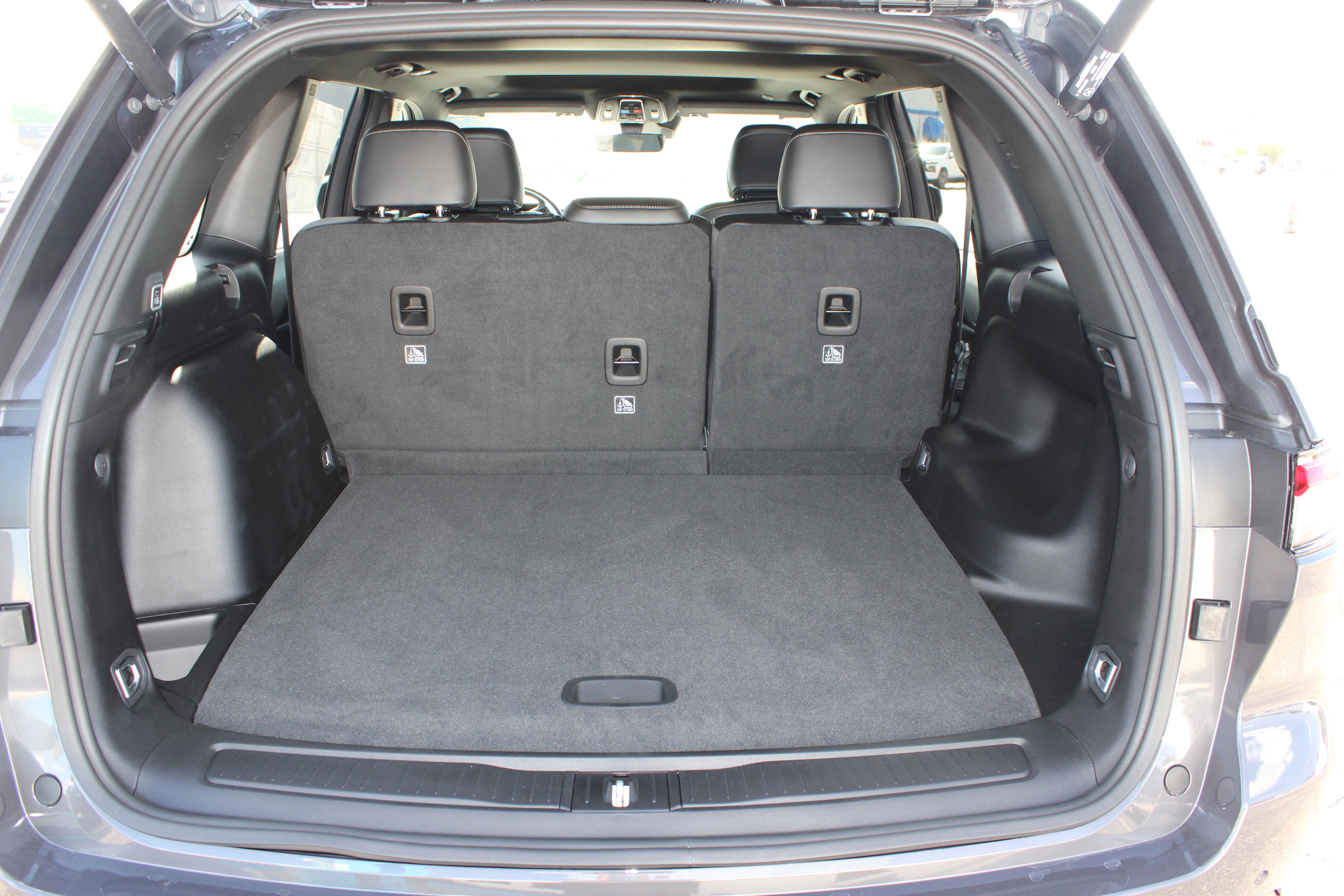 New 2025 Jeep Grand Cherokee Altitude image 17