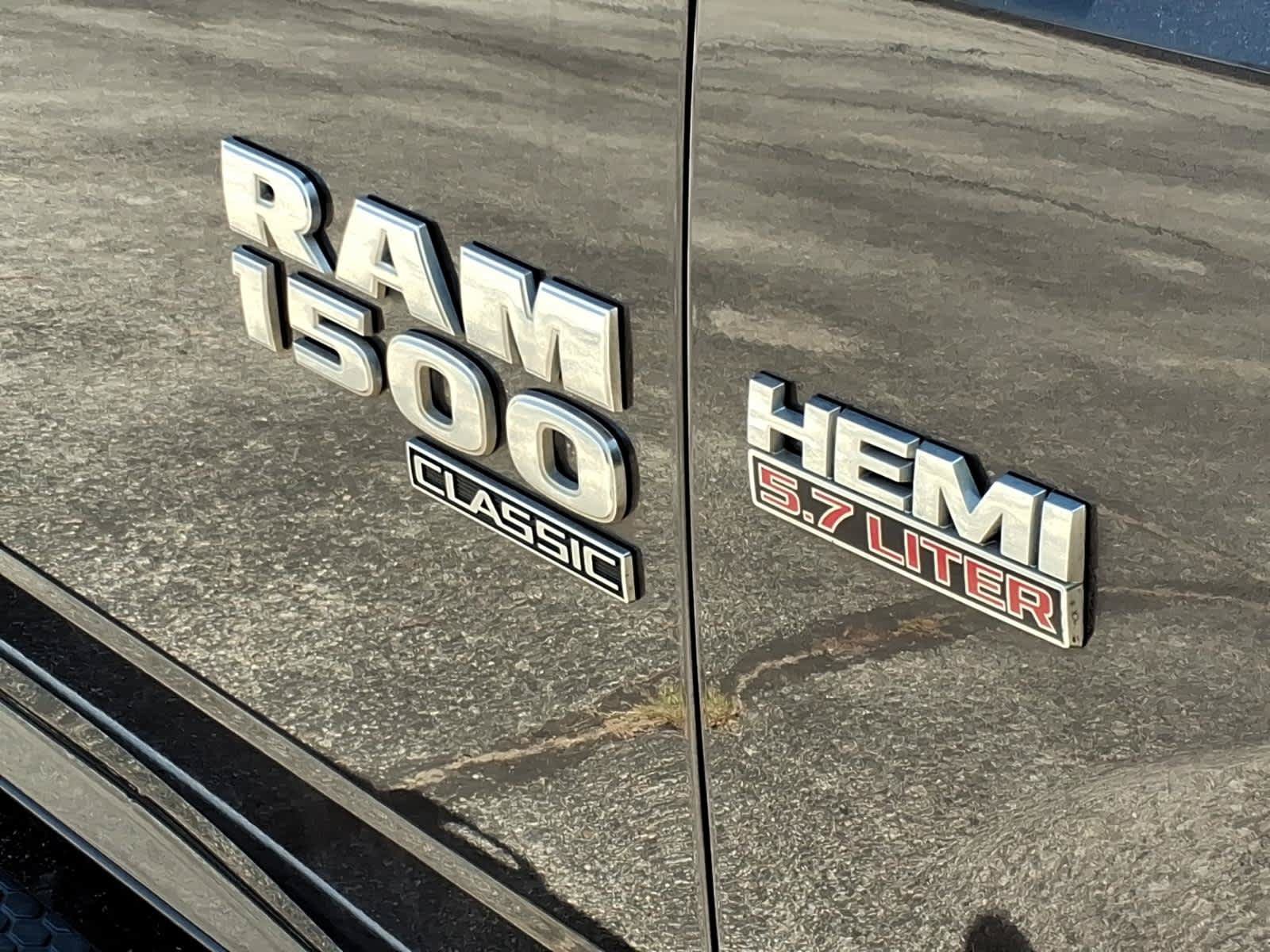 Used 2019 RAM 1500 Lone Star AWD/4WD image 3