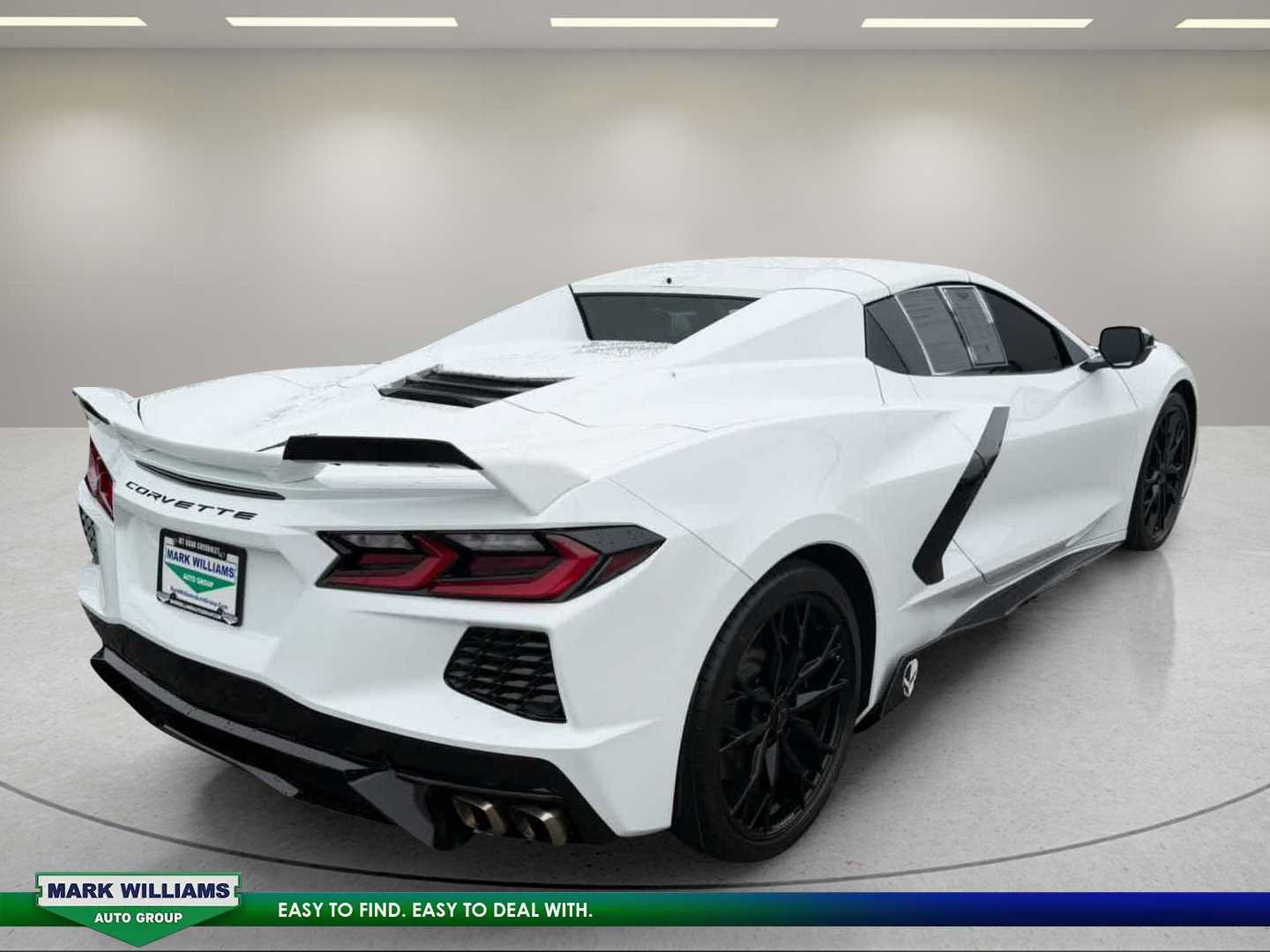Used 2023 Chevrolet Corvette Stingray Preferred Conv w/ Z51 Performance Package RWD image 7
