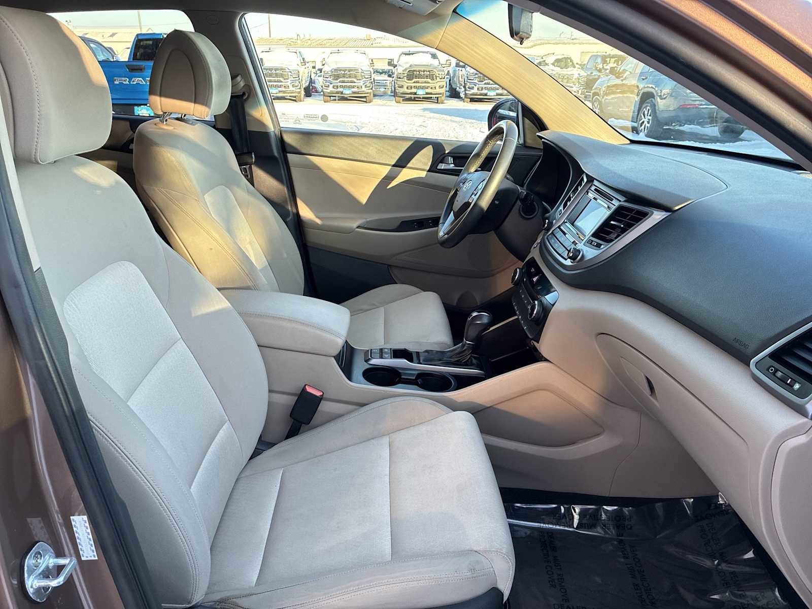 Used 2017 Hyundai Tucson Sport image 23