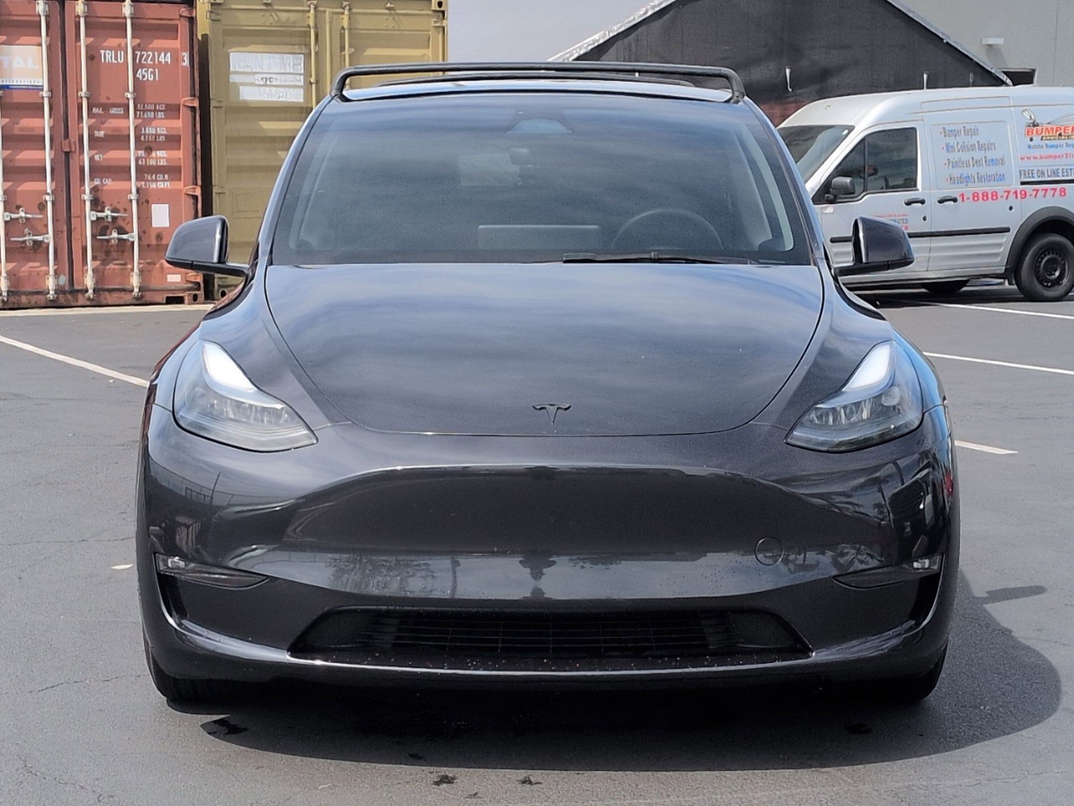 Used 2025 Tesla Model Y Performance AWD/4WD image 3