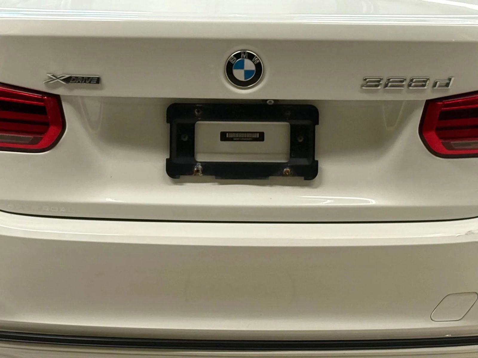 Used 2018 BMW 328d xDrive Sedan image 11