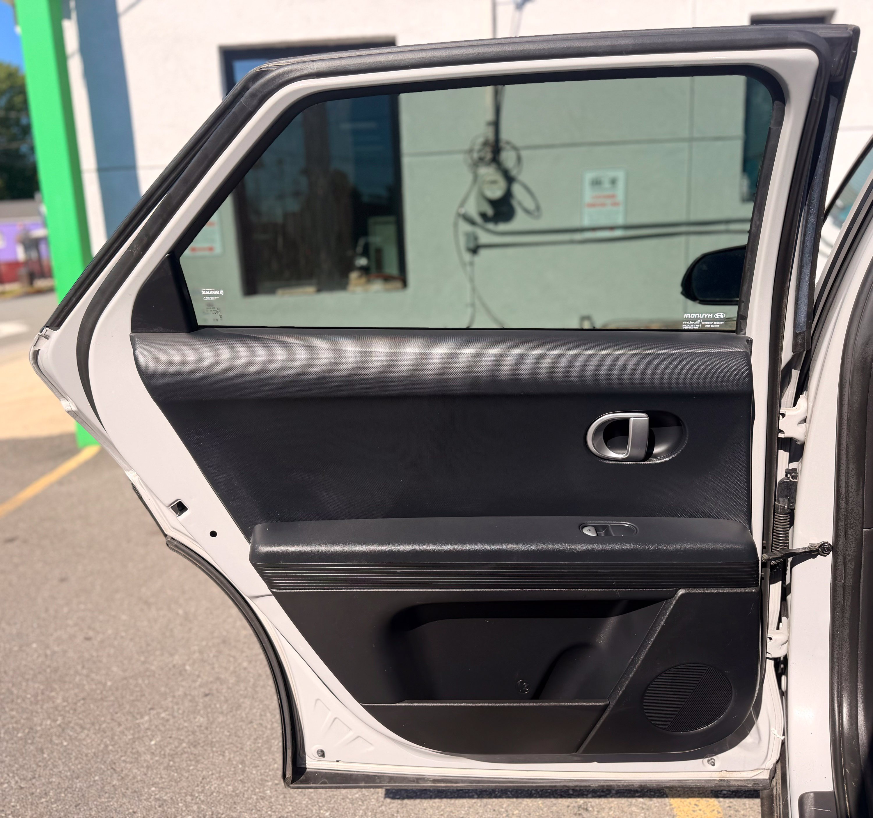Used 2022 Hyundai Ioniq 5 SE AWD/4WD image 16
