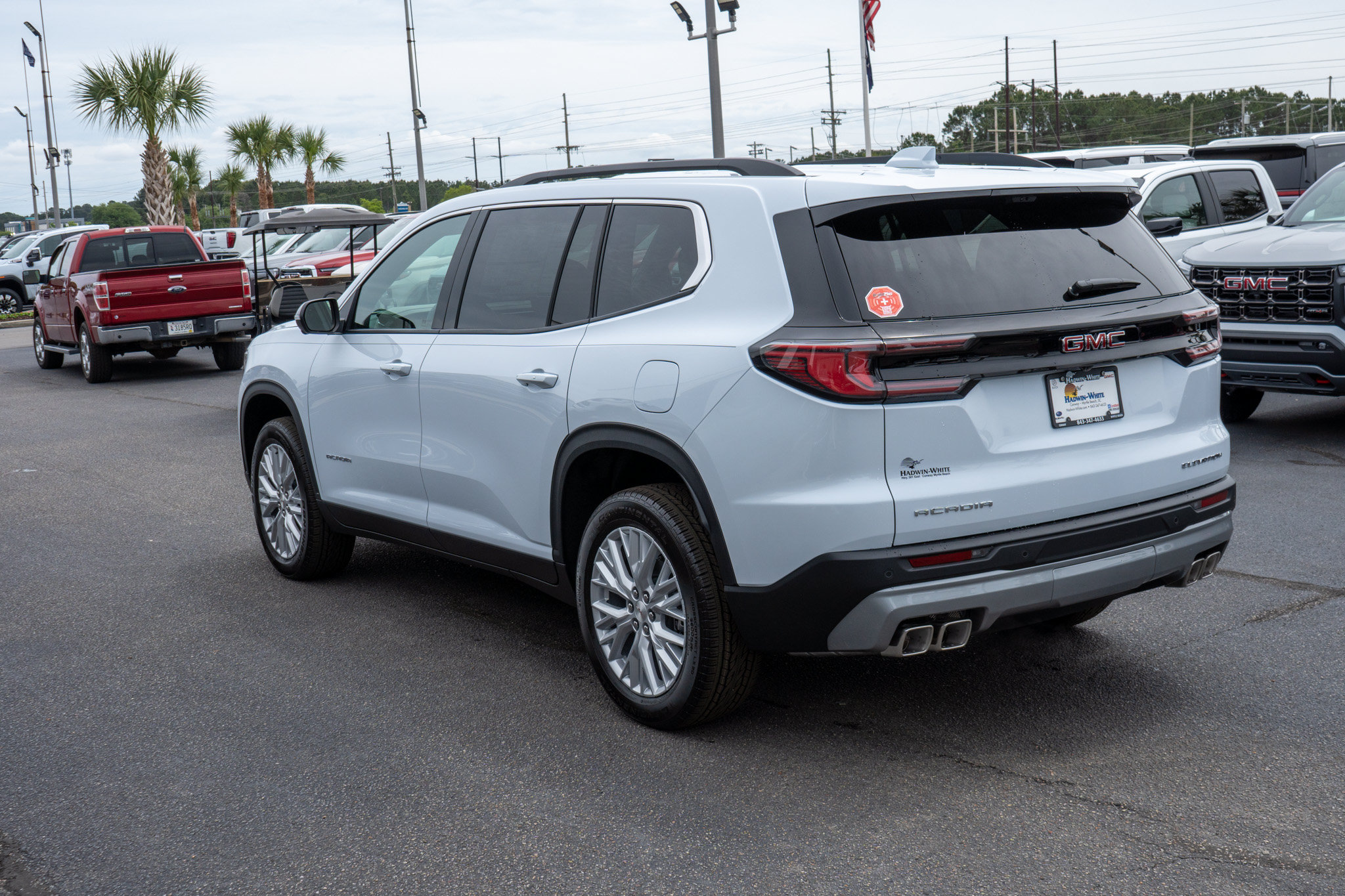 New 2026 GMC Acadia Elevation FWD image 6