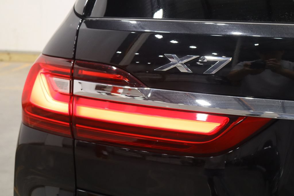 Used 2022 BMW X7 xDrive40i w/ Cold Weather Package AWD/4WD image 51
