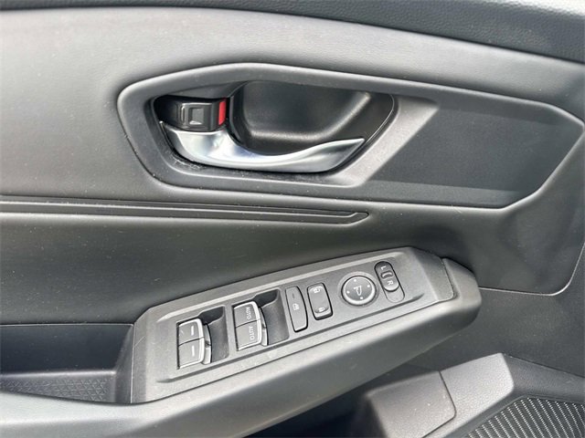 Used 2023 Honda Accord EX image 26