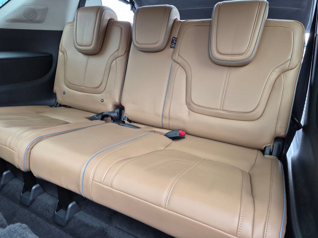 Used 2025 INFINITI QX80 Sensory AWD/4WD image 24
